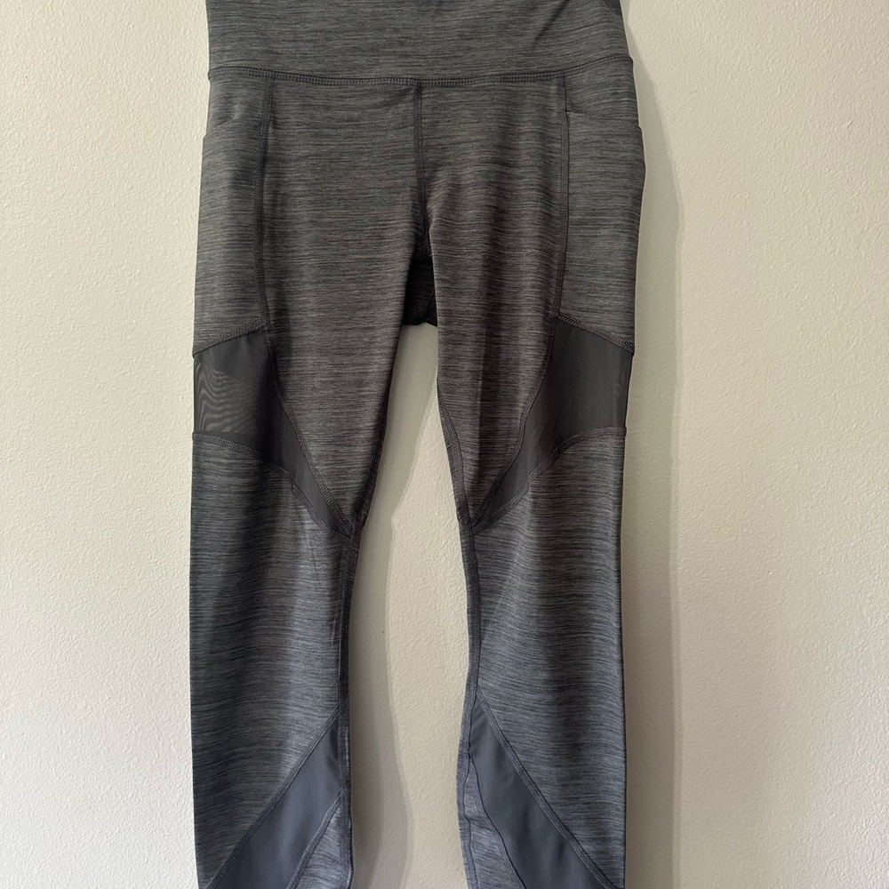 Gray Women's Ankle Length Leggings size small